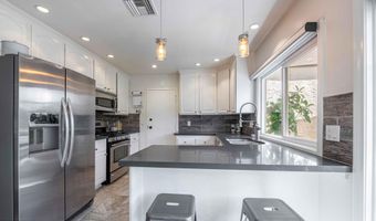 4049 Liberty Canyon Rd 83, Agoura Hills, CA 91301