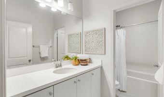 928 E Twill Ct, Anaheim, CA 92802