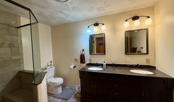 14 Beechwood Ct, Batesville, IN 47006
