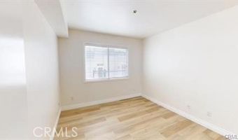 1176 Wellesley Ave 1, Los Angeles, CA 90049