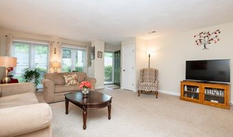 75 Page Rd 9, Bedford, MA 01730