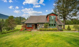 457619 S US-95, Careywood, ID 83809