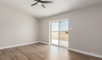 7525 W Lake Erie Dr, Casa Grande, AZ 85194