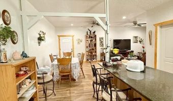 102 Doporto Ct, Carlsbad, NM 88220
