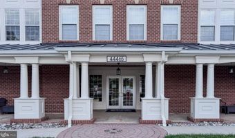 44465 CHAMBERLAIN Ter 103, Ashburn, VA 20147