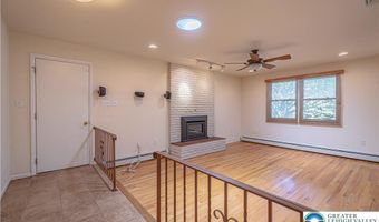 2740 Andrea Dr, Allentown, PA 18103