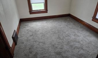 1105 13th St, Auburn, NE 68305