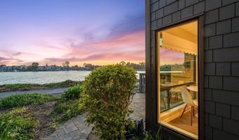 1321 Crown Dr, Alameda, CA 94501