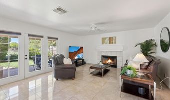 1592 W SHANNON Ct, Chandler, AZ 85224