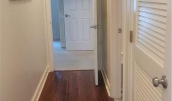 318 Corey Ln 318, Middletown, RI 02842