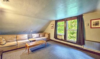 540 Greenville Rd, North Smithfield, RI 02896
