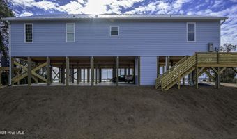 11 Starboard Ct, Aurora, NC 27806