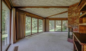 10788 US Highway 50, Aurora, IN 47001