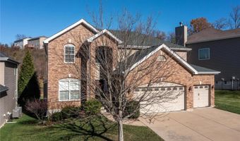 359 Lauren Lndg, Ballwin, MO 63021