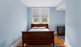 109 Church St 1, Newport, RI 02840