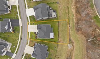 321 Crest Ln, Adams Twp., PA 16046