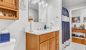 1391 Turner St, Auburn, ME 04210