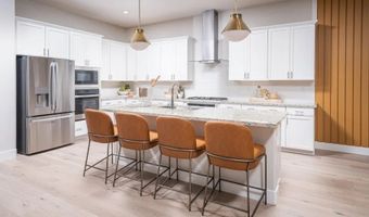 8220 Poinsettia St, Roseville, CA 95747