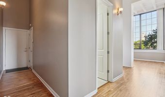 624 E Walnut St 21, Indianapolis, IN 46204