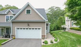 28 Brookview Cir 28, Bristol, CT 06010