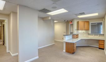 642 S QUEEN St 103, Dover, DE 19904