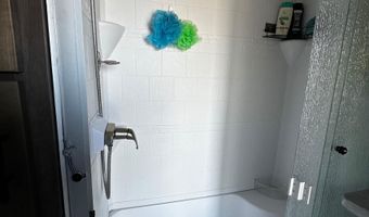 78 Way Lane Ext, Bridport, VT 05734