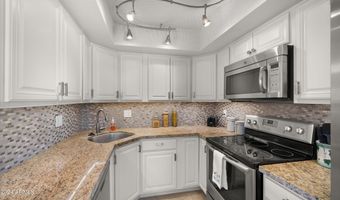 7402 E CAREFREE Dr 310, Carefree, AZ 85377