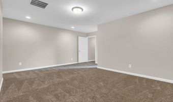 7749 Silver Fox Dr, Indianapolis, IN 46217