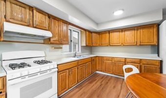 71 73 Elm St, Andover, NJ 07801
