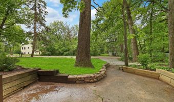 26660 W SYCAMORE Rd, Antioch, IL 60002