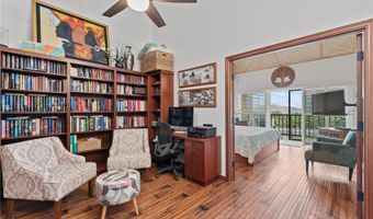 411 Kaelepulu Dr E, Kailua, HI 96734