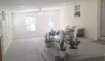 2165 Satilla Church Rd, Baxley, GA 31513