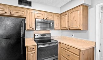 6204 Creek Crossing Rd, Alvarado, TX 76009