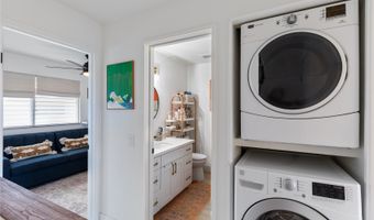 350 Aoloa St B232, Kailua, HI 96734