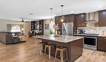 33127 Camelot Dr, Yucaipa, CA 92399