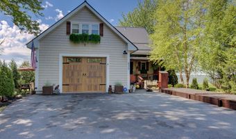 635 Firehouse Rd, Alburgh, VT 05440