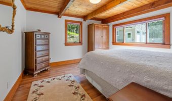 1006 Goose Pond Rd, Canaan, NH 03741