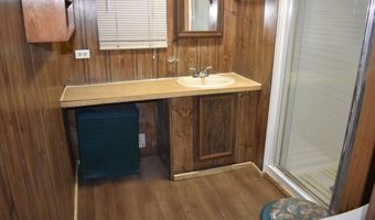 70 Green Head Ln, Altheimer, AR 72004