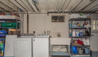 8069 Ashgrove Dr, Anderson Twp., OH 45244