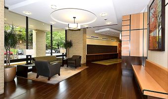 307 YOAKUM Pkwy 406, Alexandria, VA 22304