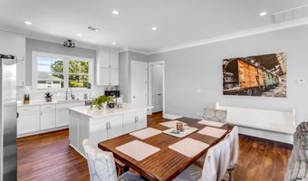 4063 Blue Jay St, Bay St. Louis, MS 39520