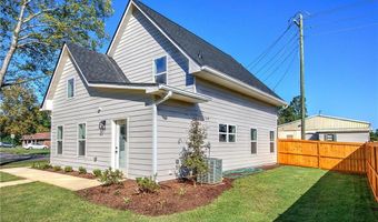 121 S Railroad St, Adairsville, GA 30103