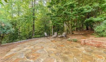 759 Riverhill Dr, Athens, GA 30606