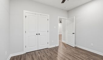 2444 Pleasant Willow Dr, Benton, AR 72015
