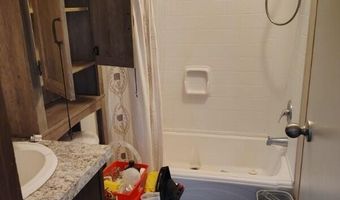 22884 NW Lake Mckinzie Blvd, Altha, FL 32421