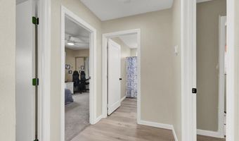 624 Hidden Valley Dr, Henderson, NV 89002