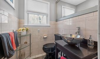 22 Mcrayne Hill Rd, Billerica, MA 01821