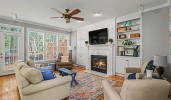 405 Chanticlair Dr, Apex, NC 27502