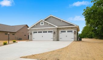 2025 Approach Dr, Auburn, IN 46706