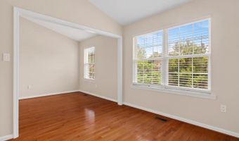 3914 ELITE St, Bowie, MD 20716
